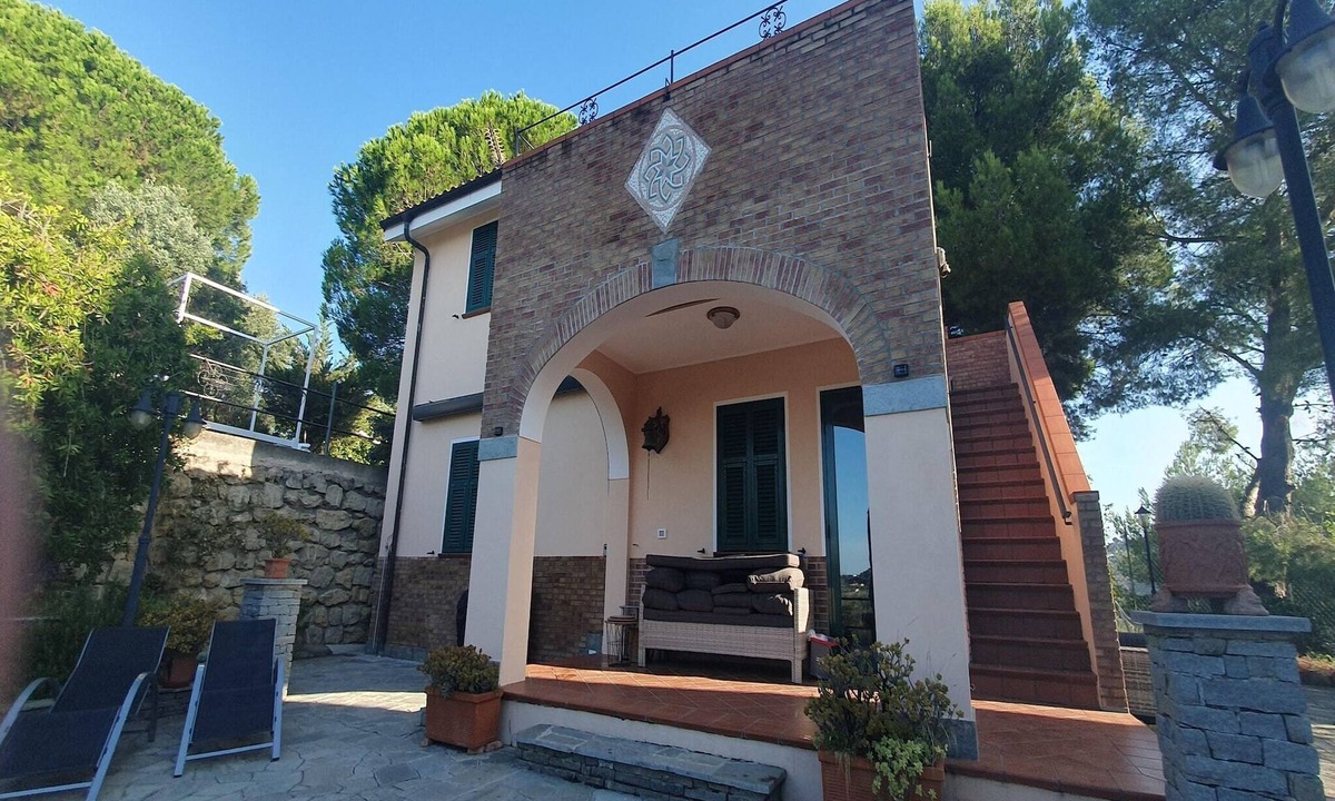 Civezza Villa | 3-Apartment Coastal Italian Villa