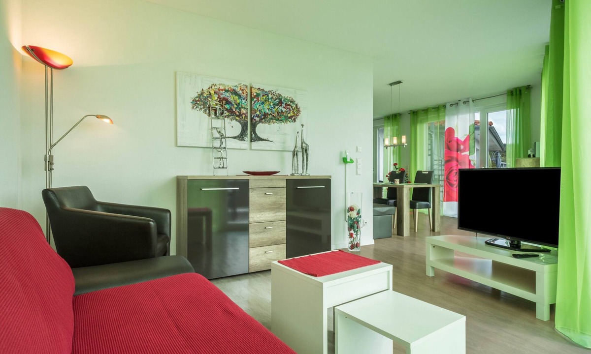 Sipplingen Apartment | Apartment "Rose" with Large Balcony and Stunning Lake, Forest, and Mountain Views