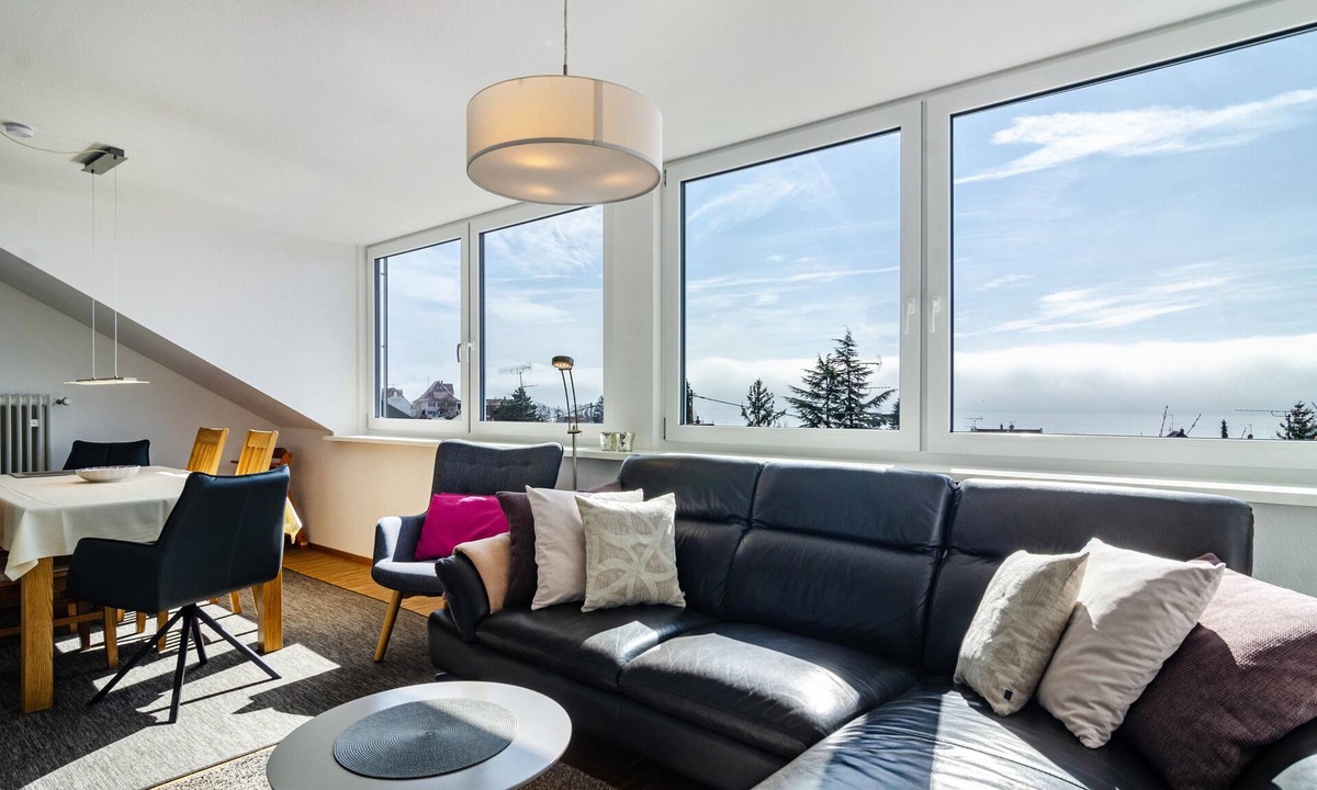 Meersburg Apartment | Apartment 'Fewo Seeblick' with Lake View, Balcony, Air Conditioning, and Wi-Fi