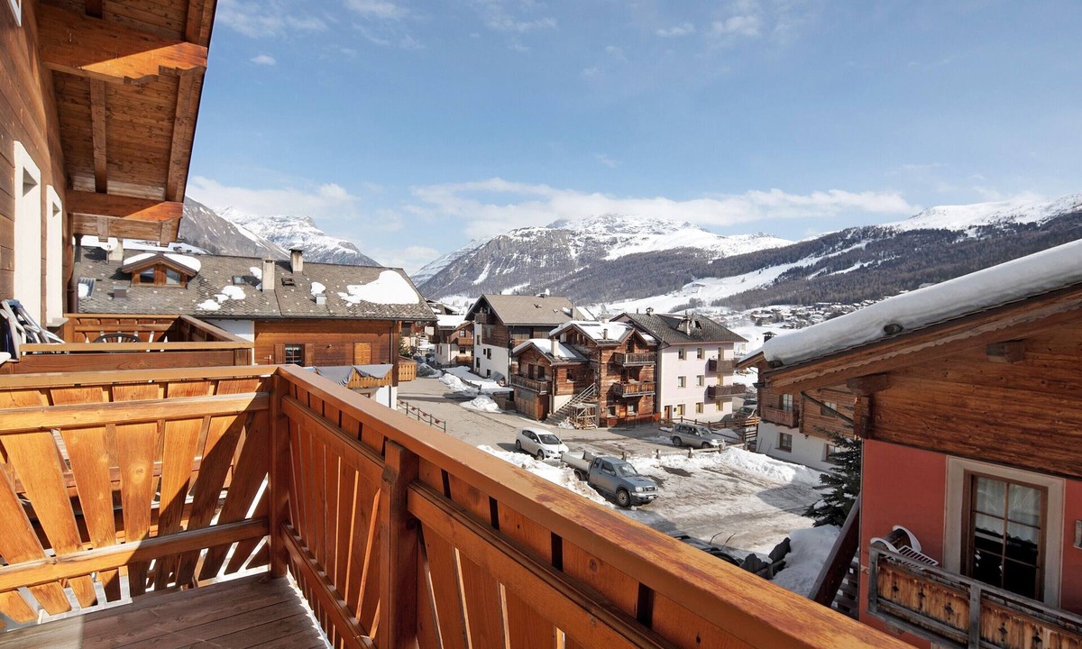 San Rocco Apartment | Apartment 'Natale 7' with Mountain View, Balcony and Wi-Fi
