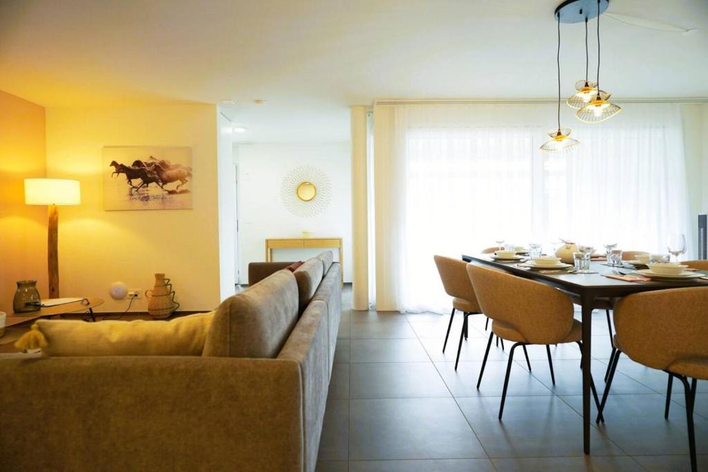 Einigen Apartment | Apartment Niesen in See- und Bergnähe, modern, Erdgeschoss, ohne Treppen, 4 Gäste