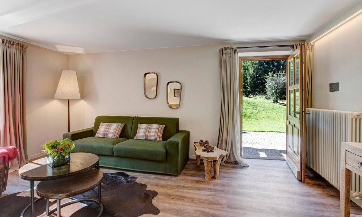 Teola Ski Chalet | Apartment 'Superior 2-4' with Mountain View, Shared Garden and Wi-Fi