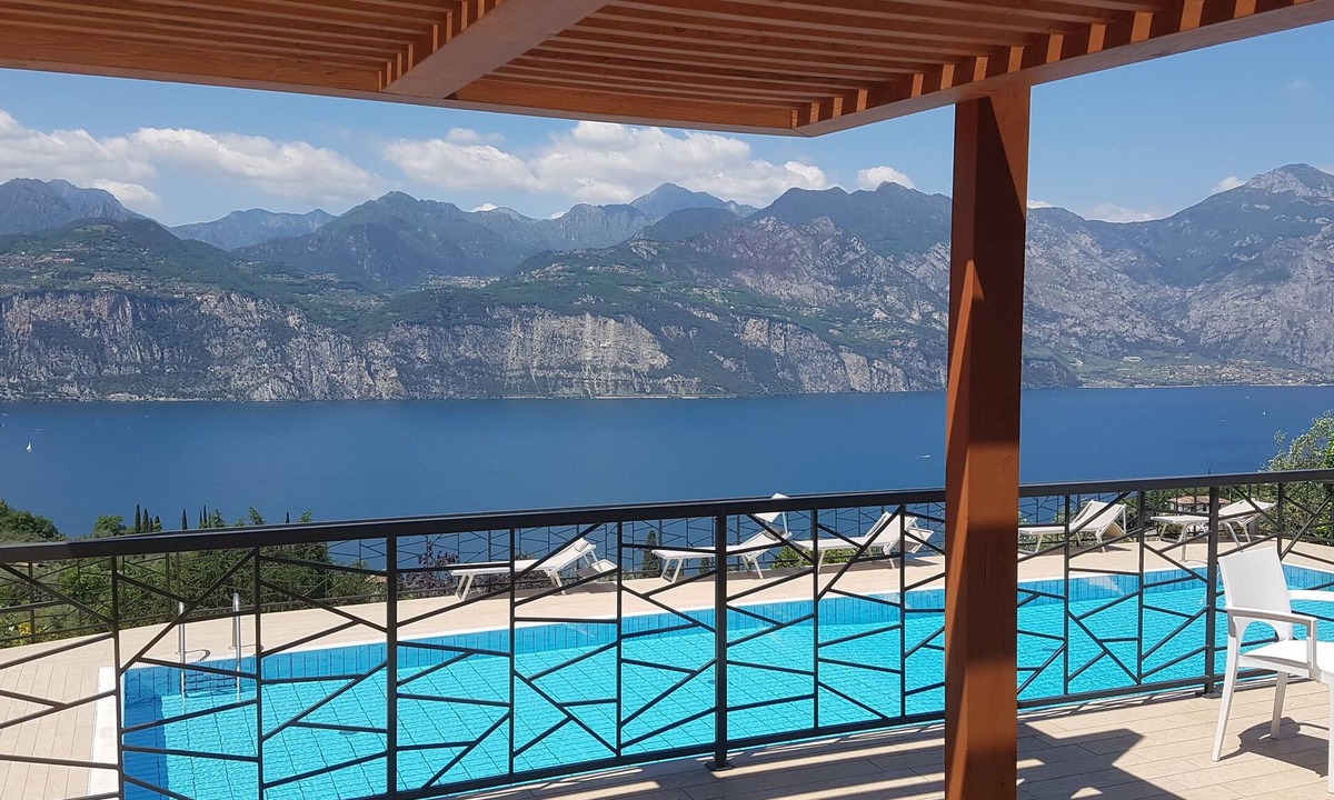 Malcesine Apartment | Apartment with superb view of the Garda Lake