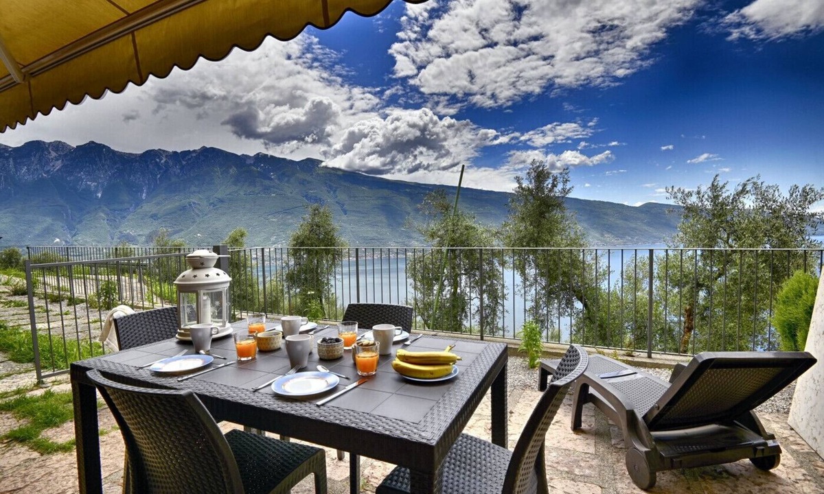 Oldesio Apartment | Appartamento Limone by Theater Home, with breathtaking view