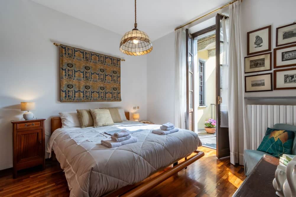 Arona Apartment | Arona center - Lake 108 - 10 mt from the lake - Wifi-AC