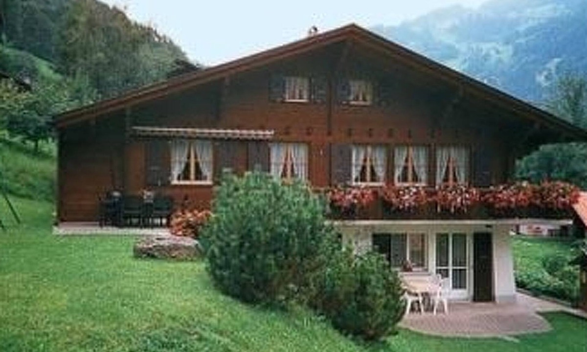 Lauterbrunnen Apartment | Bärgheim, 2 Bett Wohnung by Interhome