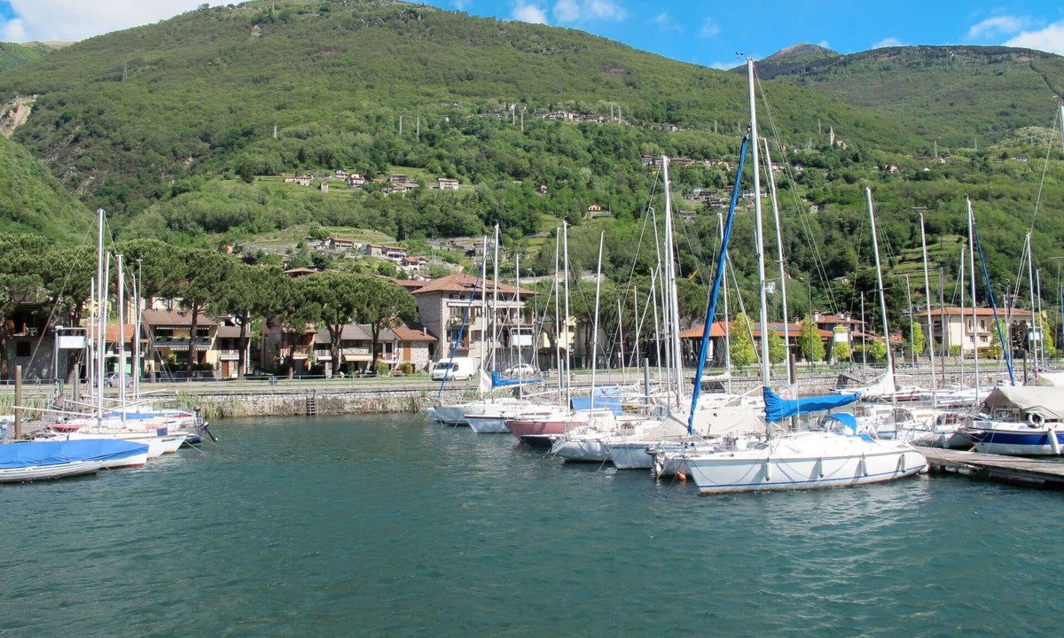 Aurogna Apartment | Beautiful apartment for 5 guests with WIFI, TV, terrace and pets allowed