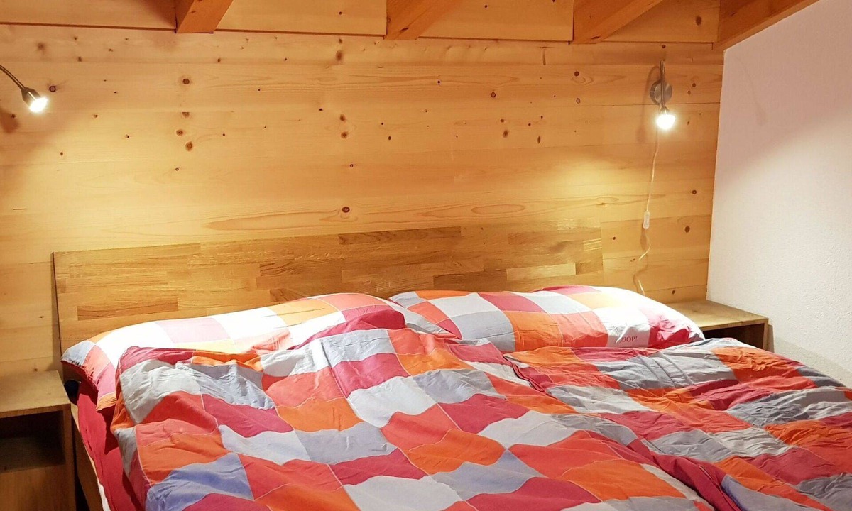 Lenk Apartment | Beautiful apartment for 4 people with WIFI, TV, balcony and pets allowed