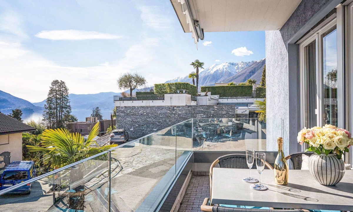 Ascona Apartment | Beautiful apartment for 4 guests with WIFI, TV, balcony and pets allowed