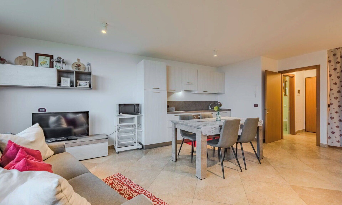 Folgarida Apartment | Beautiful apartment for 4 guests with WIFI, TV and panoramic view