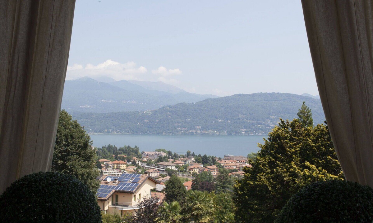 Baveno Villa | Beautiful private villa with A/C, private pool, hot tub, sauna, WIFI, TV, patio and panoramic view