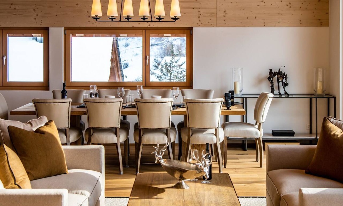Saas-Fee Apartment | Berghof Penthouse Appartement/Fewo 8-Bettwohnung by Interhome