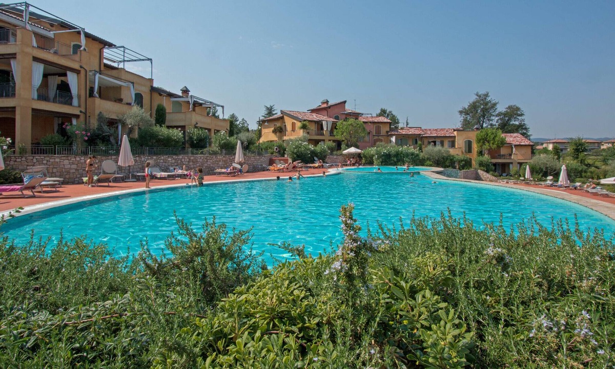 Solarolo Apartment | Borgo del Torchio F07 Apartment by Wonderful Italy
