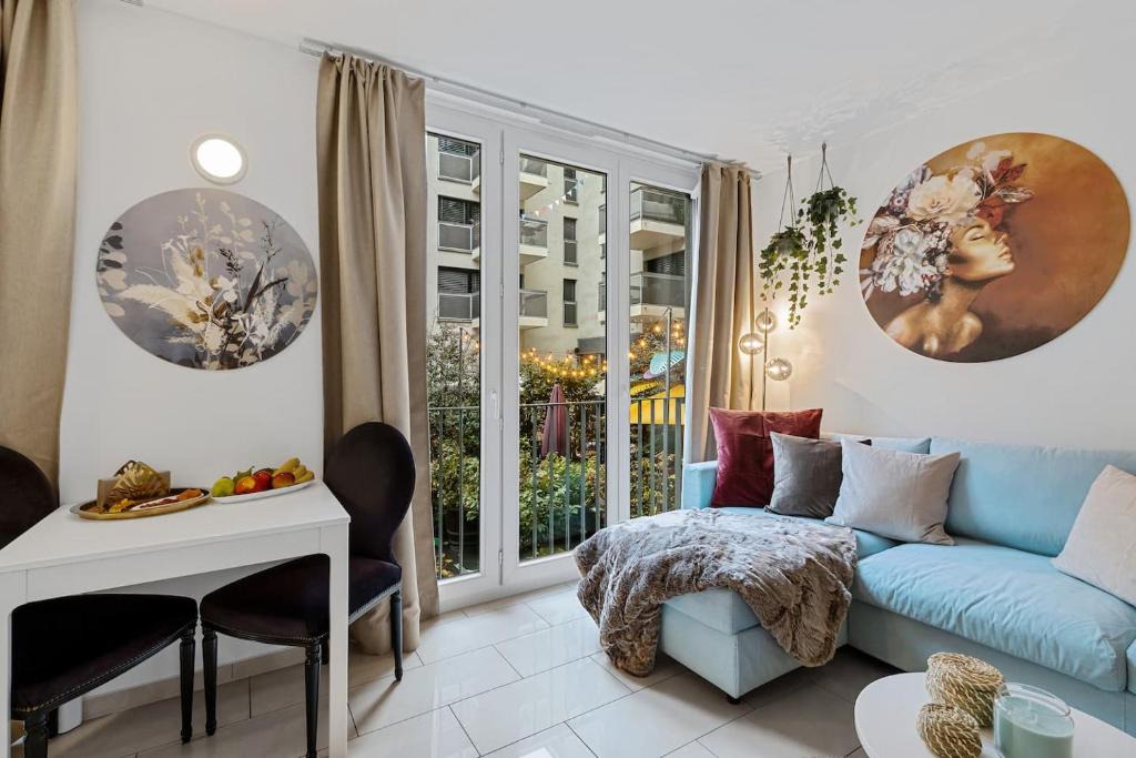 Werd Apartment | Boutique Stay King Size Bed AC Free Parking