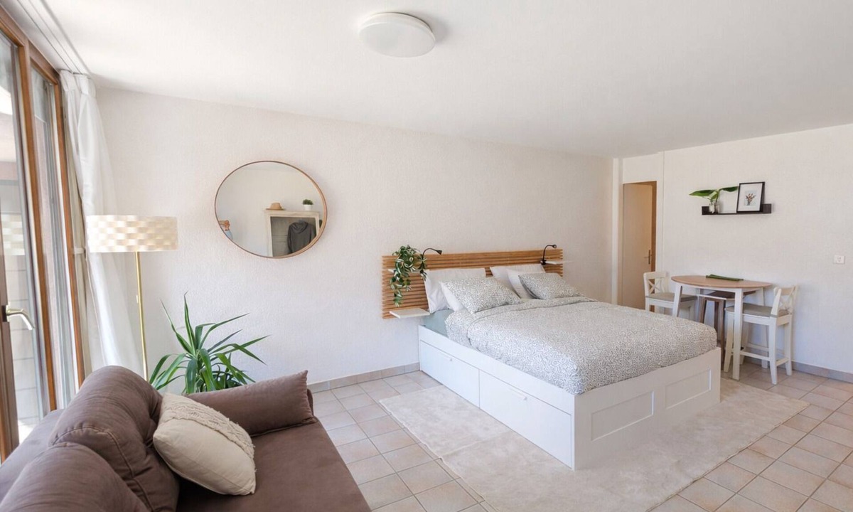 Martigny Apartment | Bright studio with terrace - 30 min from Verbier - free parking