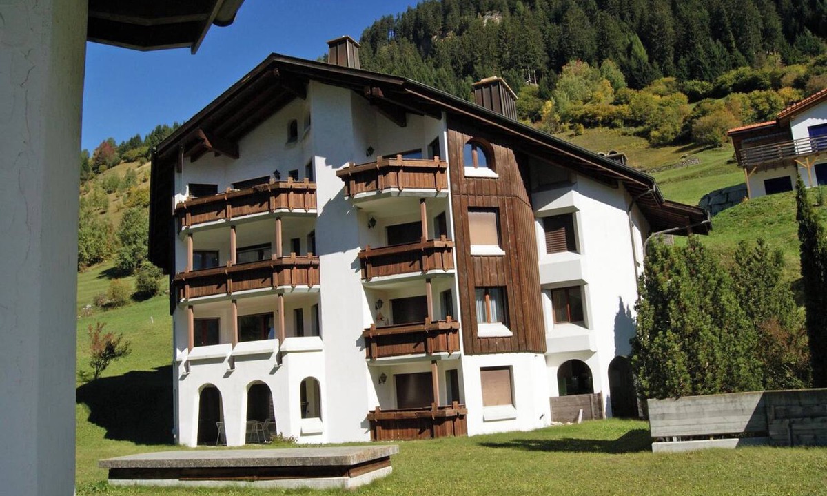 Tinzen Apartment | Cadras 23 Appartement/Fewo, Bad, WC, 1 Schlafraum 2 Zimmerwohnung - 4 Betten by Interhome