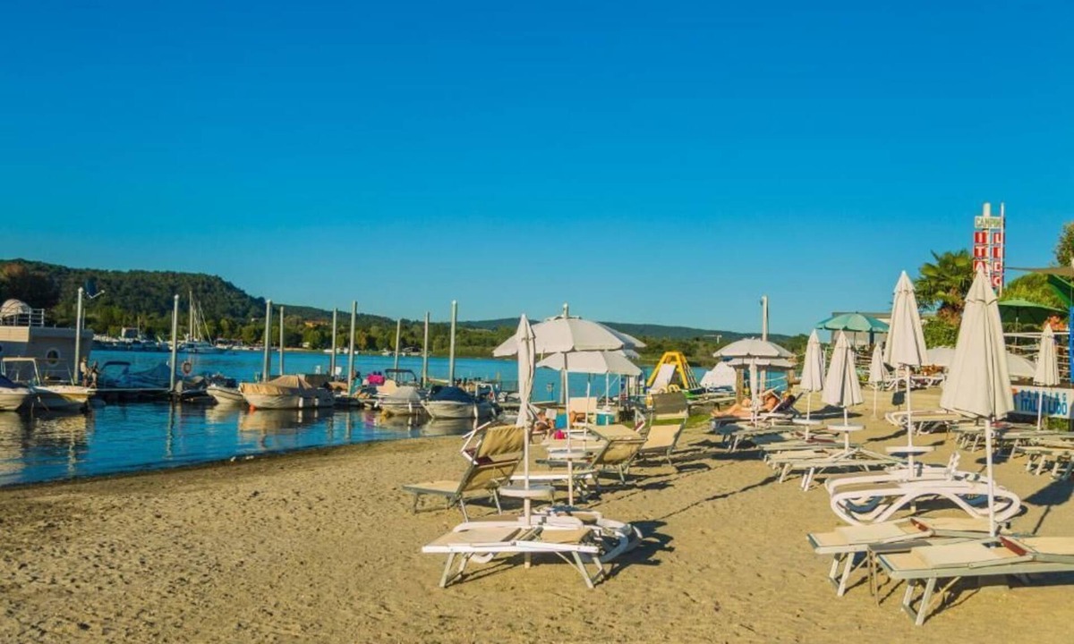 Castelletto Sopra Ticino House | Camping Italia Lido Happy Premium Mobile Home for 7 People