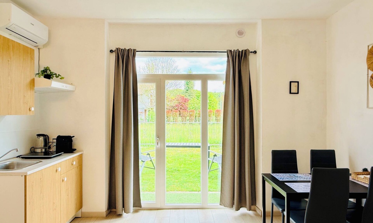 Sesto Calende Apartment | Casa Buda Maggiore 2 Bedrooms - MXP, Lakes & Leonardo