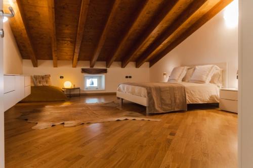 Clusone Apartment | Casa Celeste