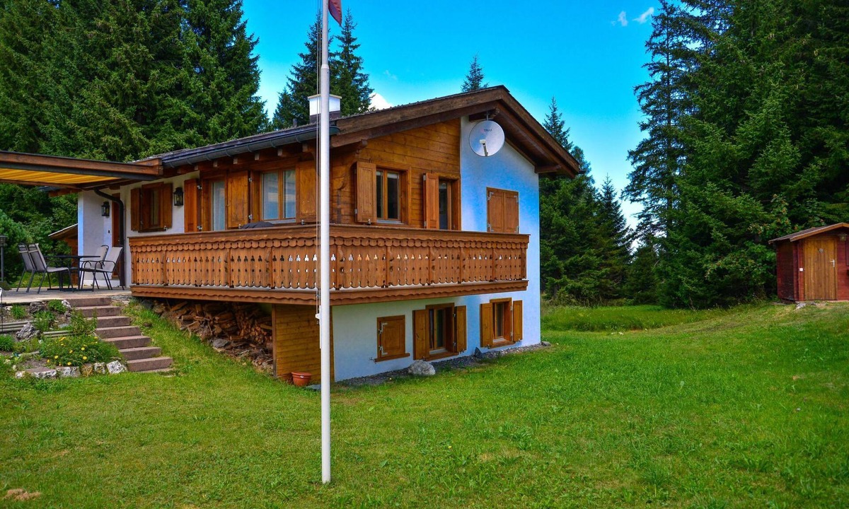Malix House | Chalet Brambrüesch by Interhome
