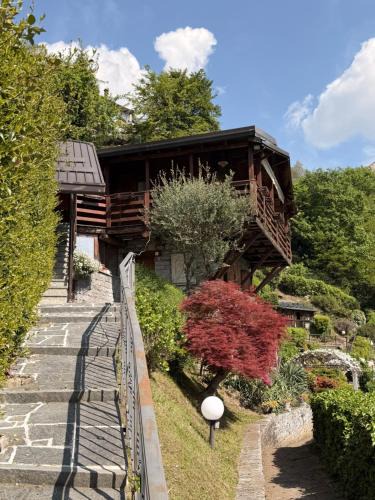 Loreglia House | Chalet con piscina riscaldata e sauna privata vicino al Lago Orta