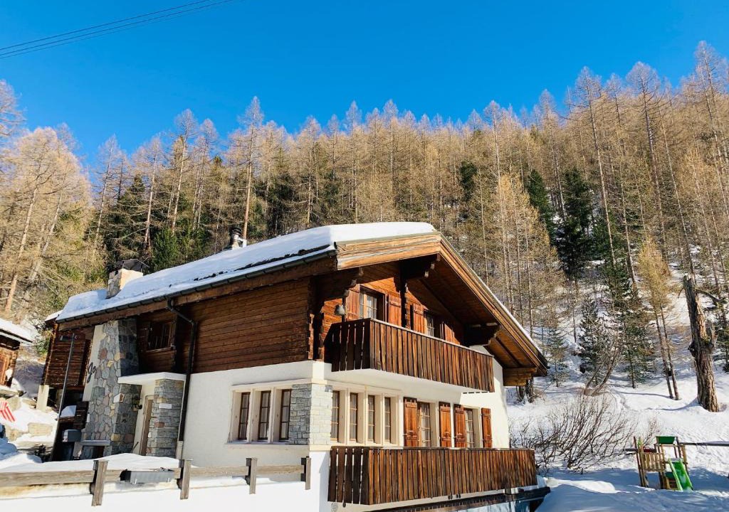 Saas-Fee Ski Chalet | Chalet Josianne