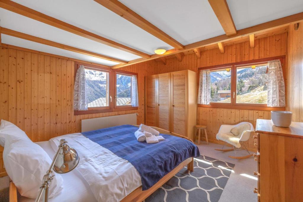 Mayens-de-Riddes Ski Chalet | Chalet Theo Family retreat Contemporary design