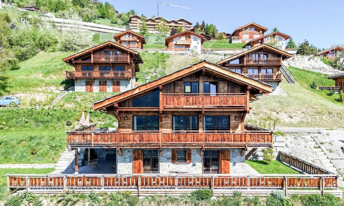 Heremence Ski Chalet | Chalou LUXE & COSY chalet 8 personnes