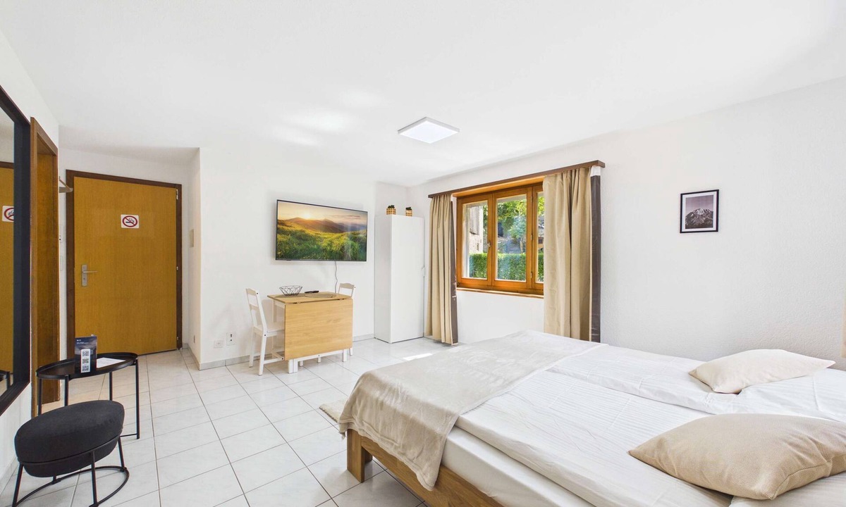 Gamsen Apartment | Charming Studio with Mountain Views in Brig