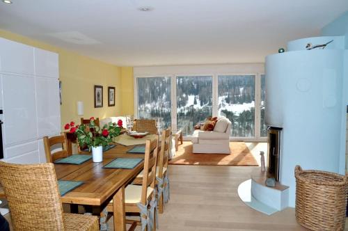 Engadin Scoul Apartment | Chasa Miramunt 9