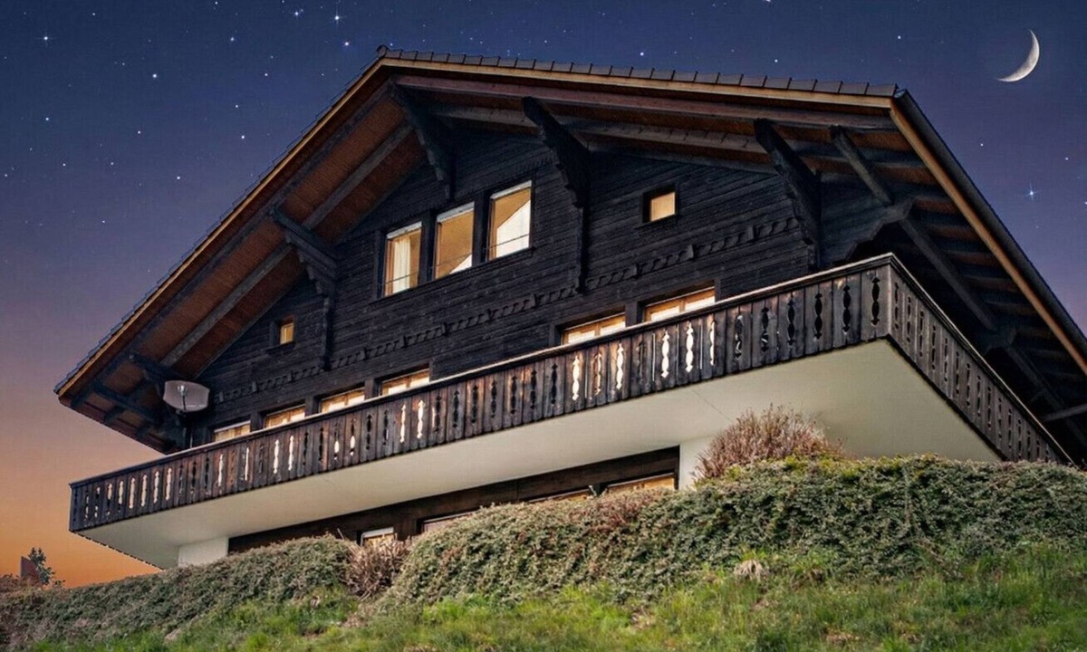 Aeschlen ob Gunten Ski Chalet | Concierge, Lake Thun/Alps Scenic Views by SwissHut