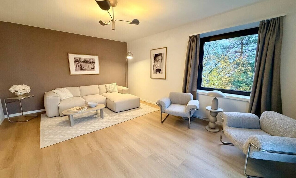 Horgen District Apartment | Cosy 2-BR with balcony & parking · Kilchberg