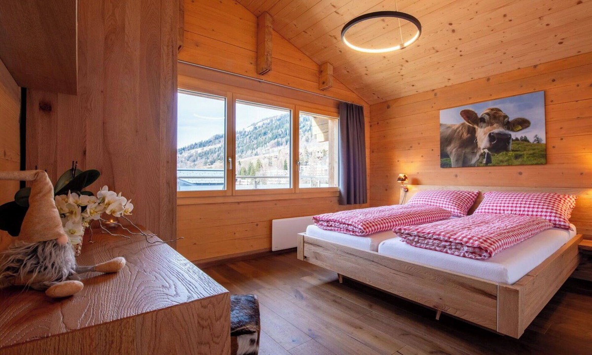 Fiesch Apartment | Cosy apartment for 4 guests with WIFI, TV and balcony