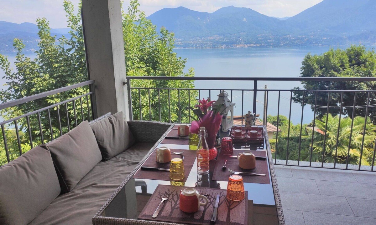 Gonte Apartment | Cosy apartment for 4 people with TV and terrace