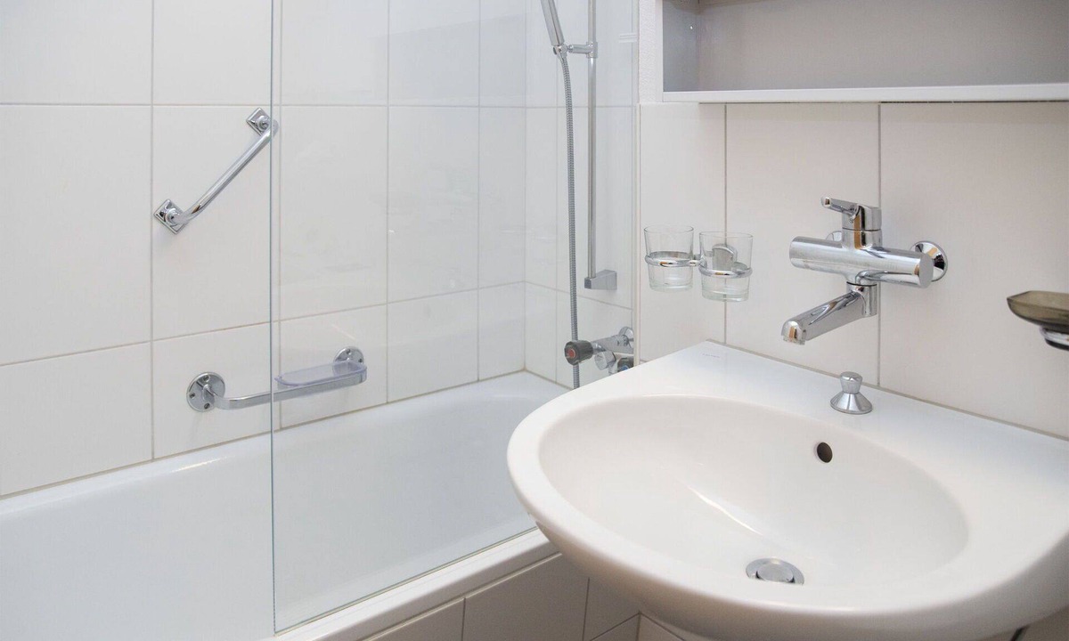 Falera Apartment | Cosy apartment for 5 guests with pool, WIFI, TV, balcony and panoramic view