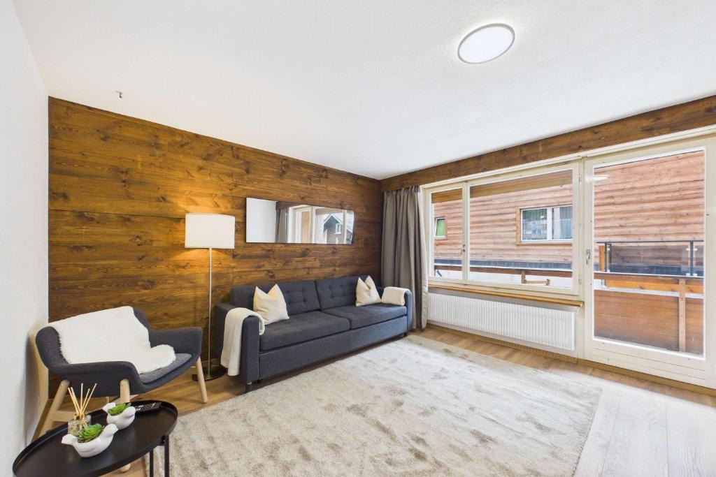 Saas Almagell Apartment | Cozy Alpine Escape for Families & Groups near Saas