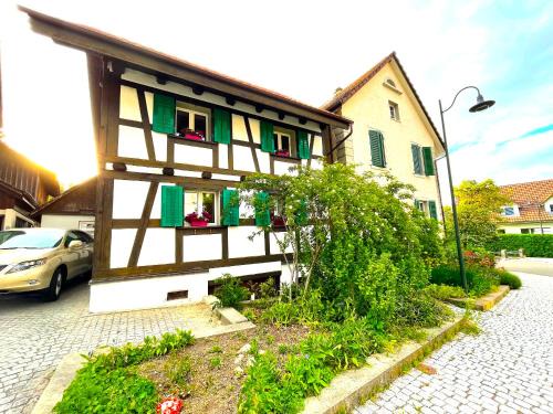 Killwangen Apartment | Cozy Swiss Apartment - Fast Smart-Check-In