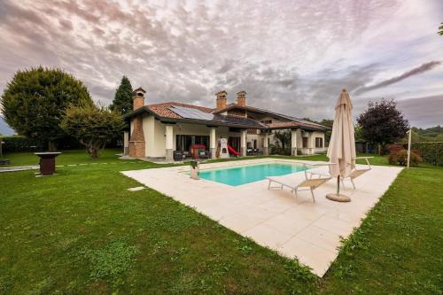 Verzago Apartment | Dream And Fly