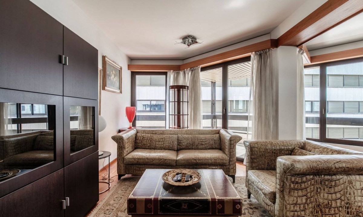 Lugano Apartment | Elegance a Few Steps from the Lake (Yamina Luxury Apartment)