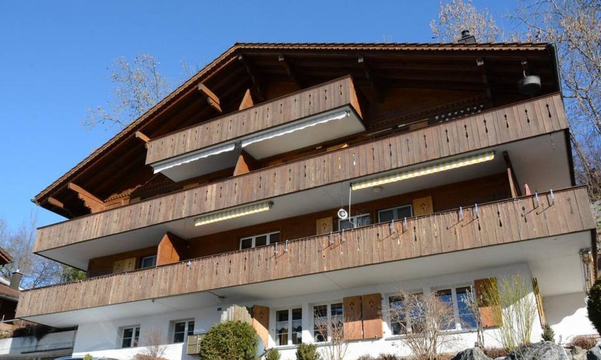 Zweisimmen Apartment | Fabiana Appartement/Fewo, Dusche oder Bad, WC 6-Bettwohnung by Interhome