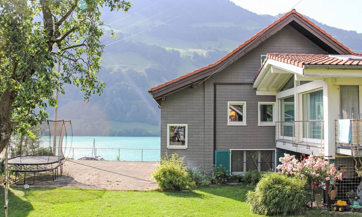 Lungern Apartment | Ferienwohnung ENZian by Interhome