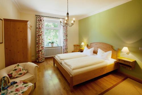 Oberried Hotel | Gasthaus Sternen Post
