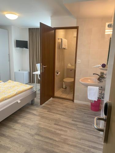 Koeniz Hotel | Gasthof Sternen Thörishaus bei Bern