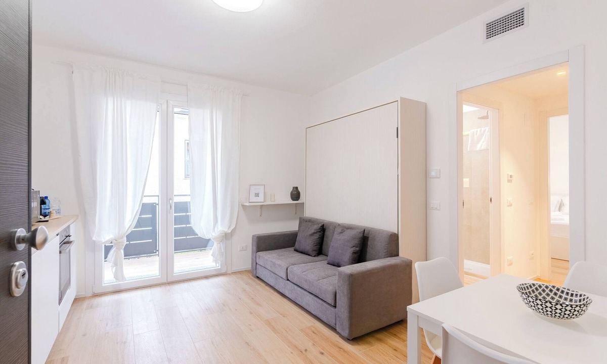 Bollate Apartment | GINO SUITES - Two-room apartment Second Floor Luxury - Apt close to Rho Fiera and Milan