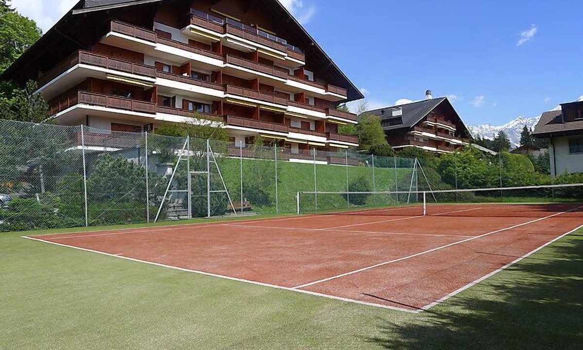 Villars-sur-Ollon Apartment | Grand Hôtel A10 by Interhome