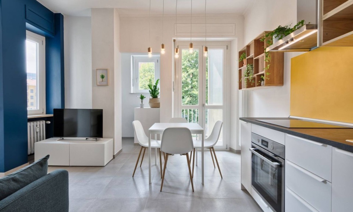 Lingotto Apartment | GuestHost - Comfortable studio perfect for 2 guests is located near the famous Parco del Valentino with the beautiful castle and the medieval village, a few subway stops from the historic center, near the famous Eataly, the Lingotto, the Molinette Hospit