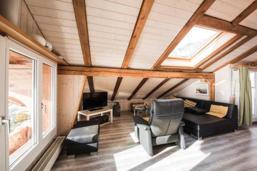 Brienz Apartment | Heidi - Direct lake view