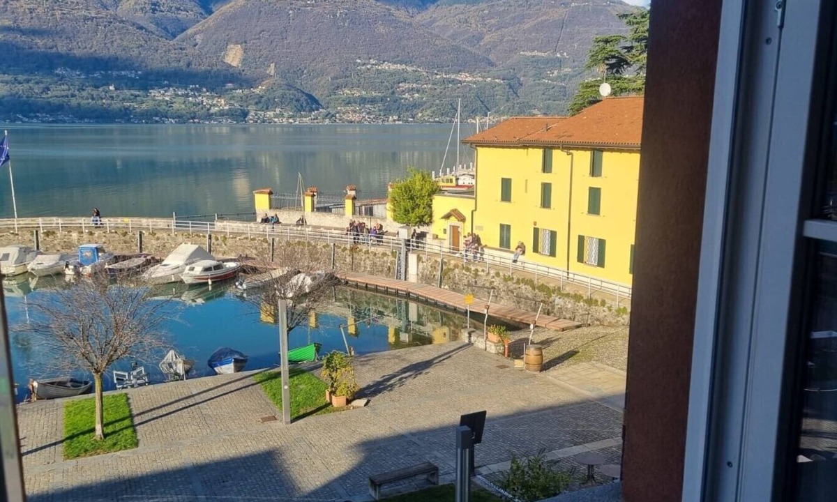 Colico Piano Apartment | Holiday Apartment "Colico Center" with Lake View and Wi-Fi