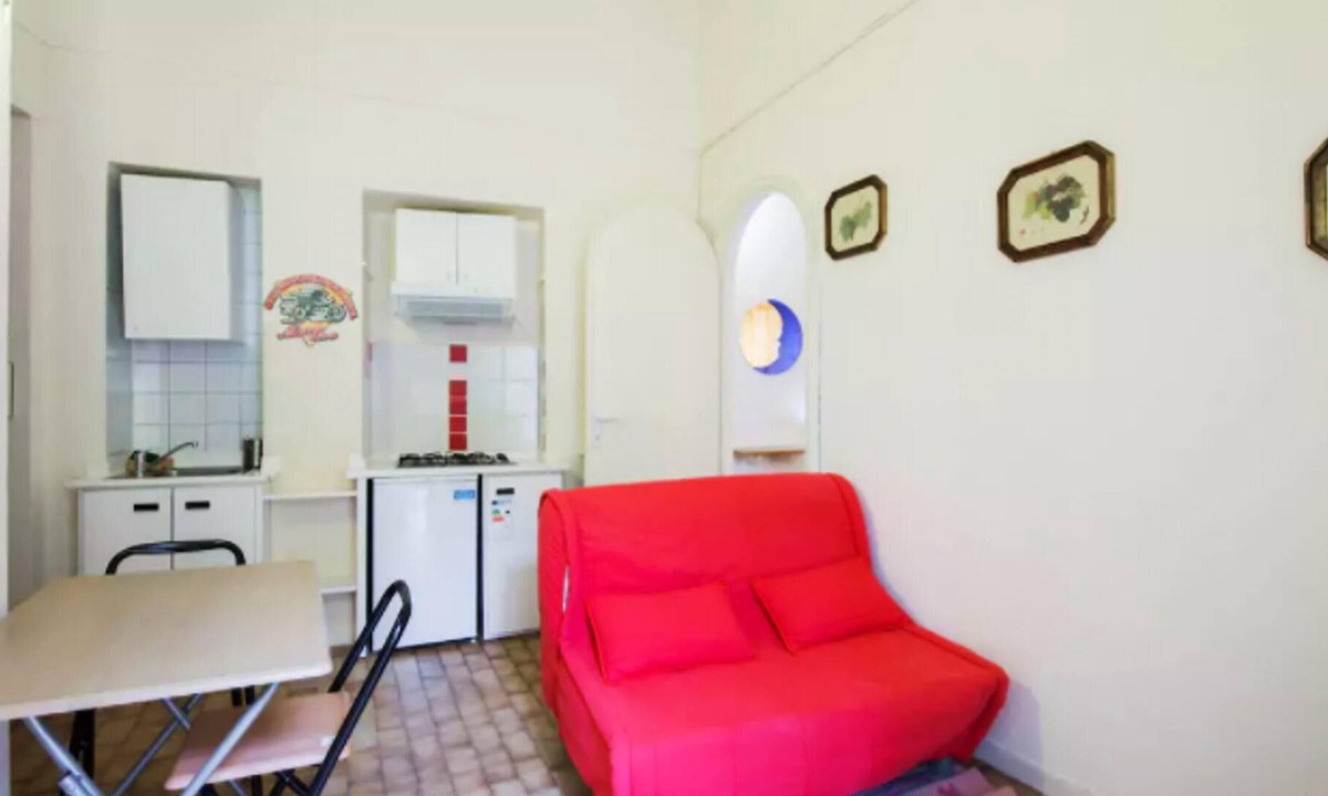 Asti Apartment | Homerez - Beautiful appartement for 3 ppl. with balcony at Asti
