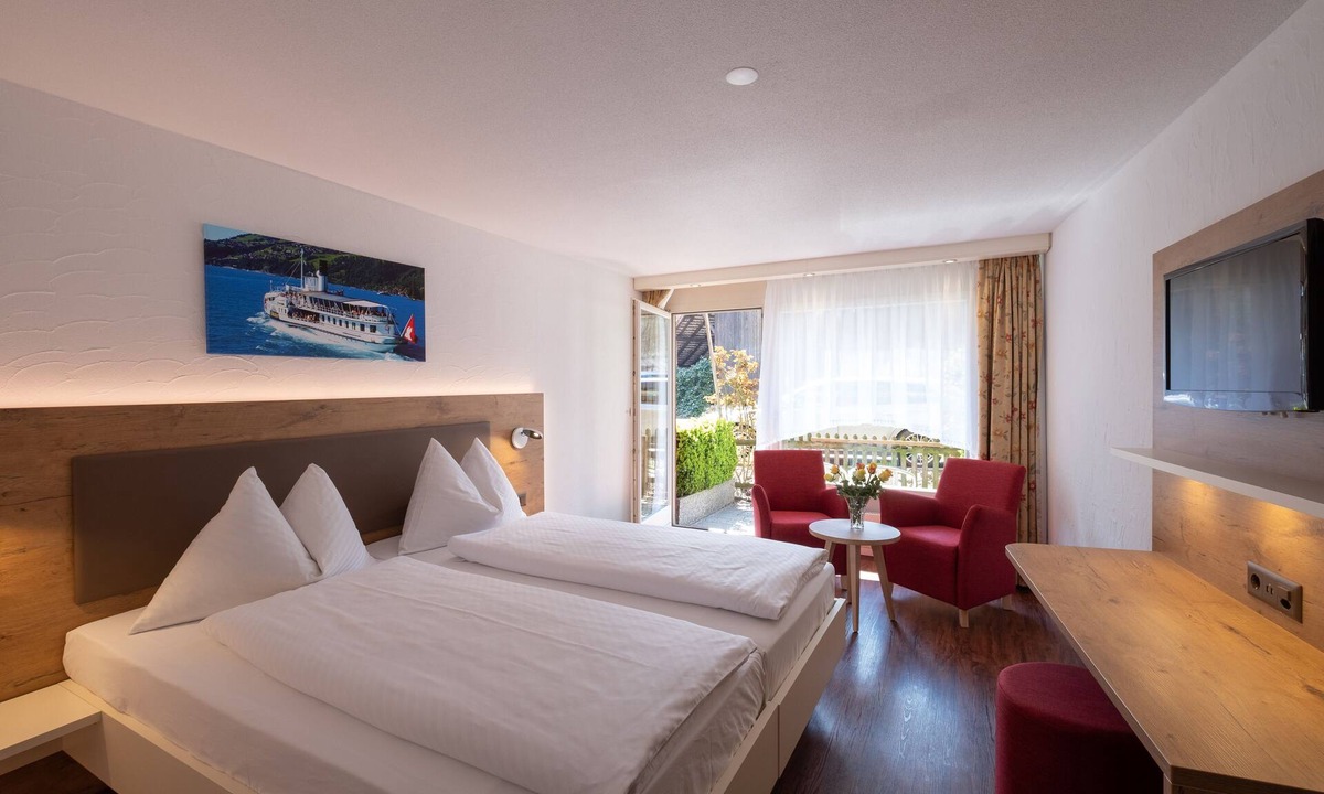 Unterseen Hotel | Hotel Chalet Swiss